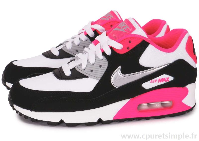 basket nike noir et rose